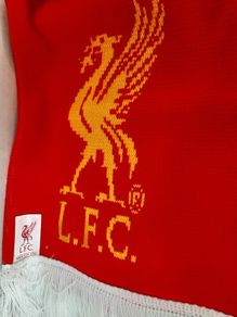 New Liverpool scarf and nivea set in box