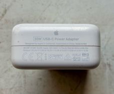 Apple 30 watt power adapter