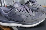 nike trainers