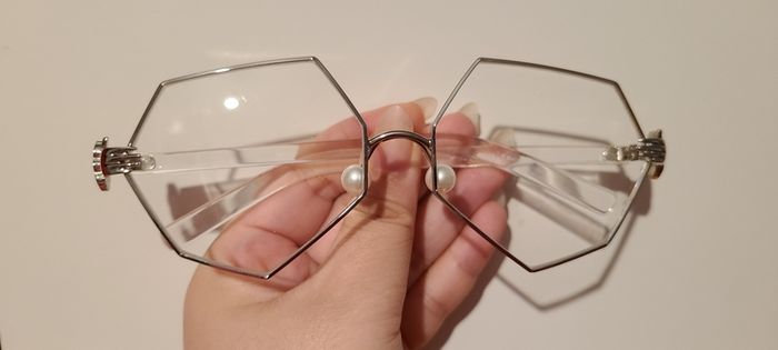 Funky Shaped Frame Glasses