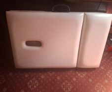 Portable Folding Massage Bed/Therapy Table