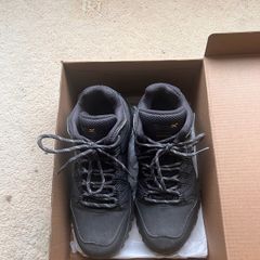 Regatta Women's Hiking Shoes Size 4 Like New