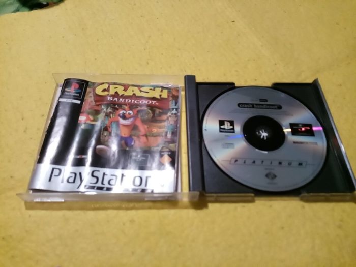 Crash Bandicoot PlayStation 1 Ps1 PlayStation 2 ps2 games Original