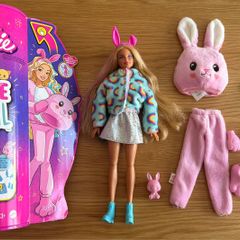 Barbie Cutie Reveal Fashion Doll l