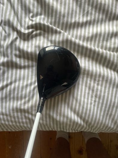 Titleist 915 D driver 7.5 Fujikara stiff shaft