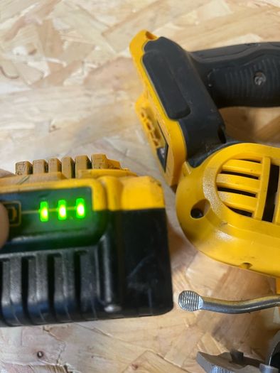 dewalt