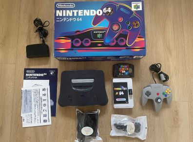 Nintendo 64 (N64) Boxed with Super Mario 64 Boxed and FlashCard 32GB