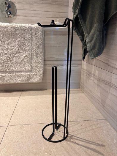 toilet roll holder