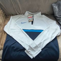 Training top
