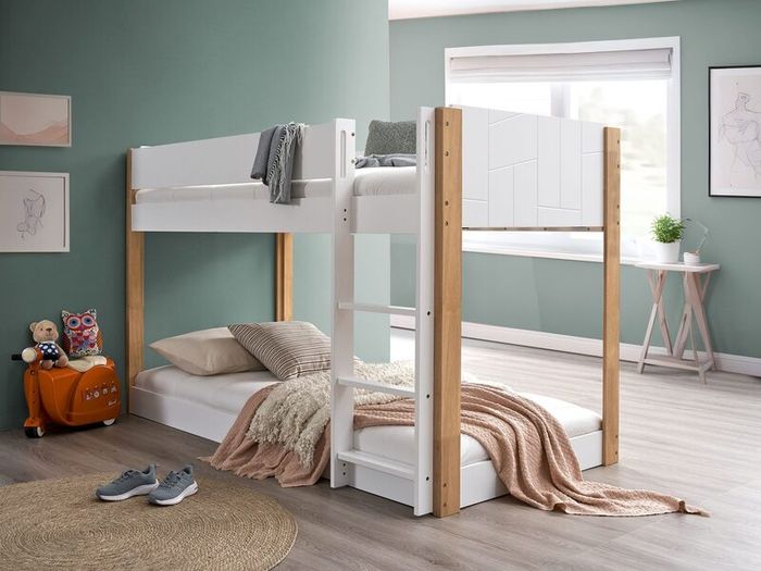 Bunks triple single quad from 279 euro in Dublin