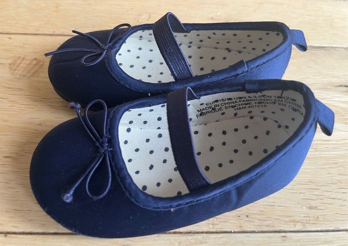 H&M Toddlers Navy satin ballet flats Sz18/UK2-3 EUC