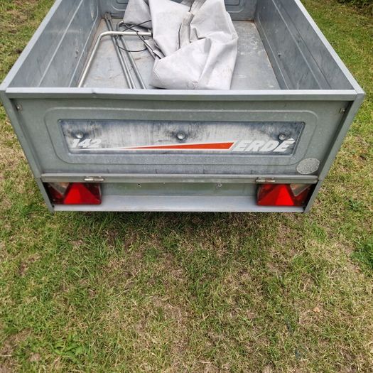 Erde 142 car camping/ tipping trailer