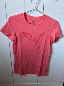 Puma women ladies t-shirt, mint condition