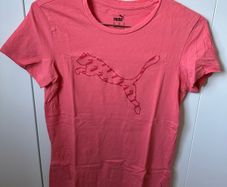 Puma women ladies t-shirt, mint condition