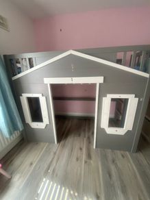Single bed