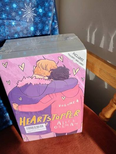 Heartstopper book set