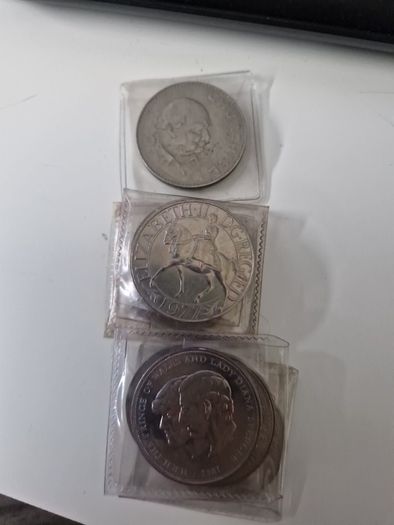 British decimal crown