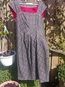 "JESIRE" ladies Grey sequined sheath dress