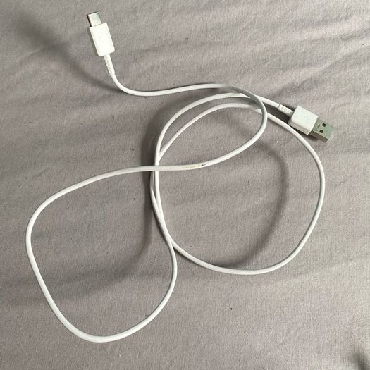 Miscellaneous electronic cables