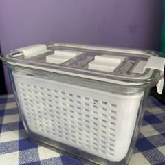 Small fridge storage box