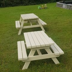Pinic Benches