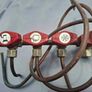 Gas Manifold Set Image 2