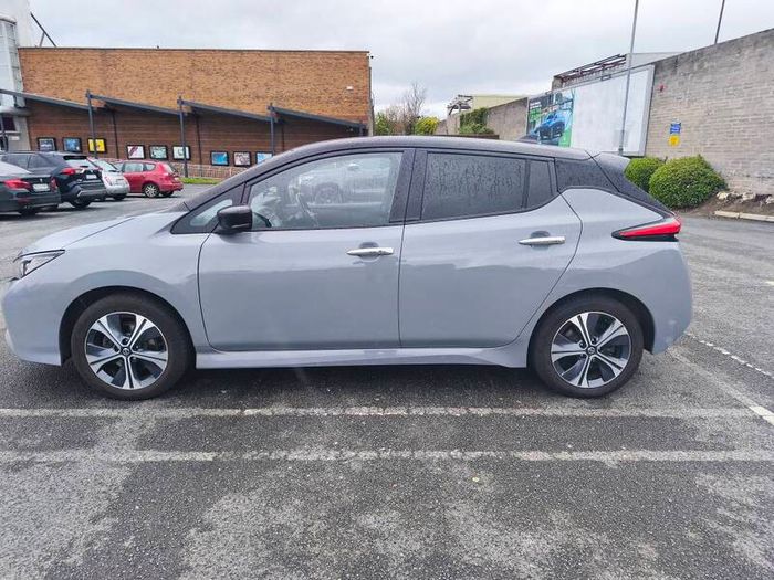 2021 Nissan Leaf Long Range, Tekna. 100% Battery Health