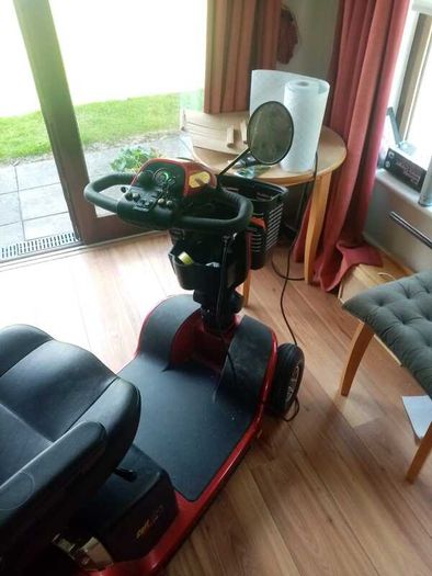 Mobility scooter