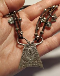 Handmade Silver and Leather Necklace