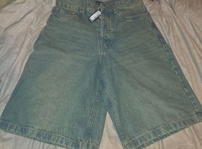 Stonewashed-Coloured (greenish-blue) BoohooManJorts