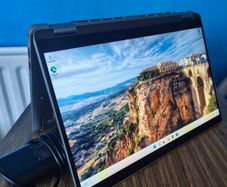 Dell Latitude 5340 2-in-1, i5-1345U, 16GB DDR5, 256GB SSD