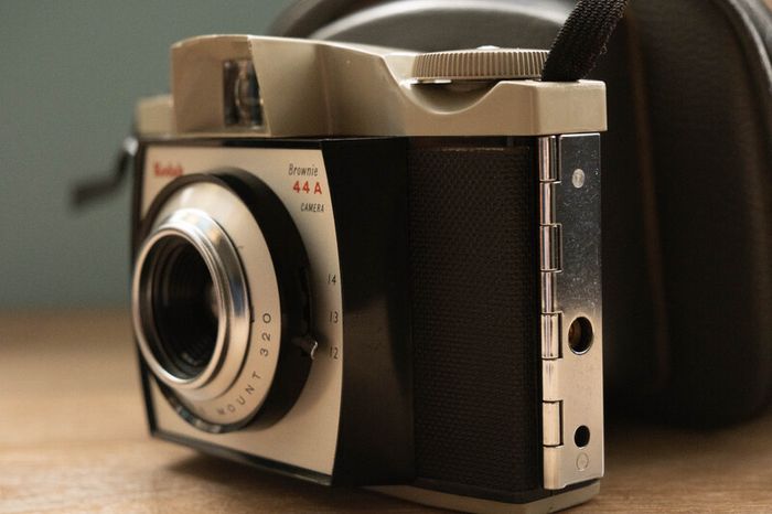 1960s Kodak Brownie 44a camera