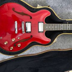 Yamaha SA 1000 Super Axe
