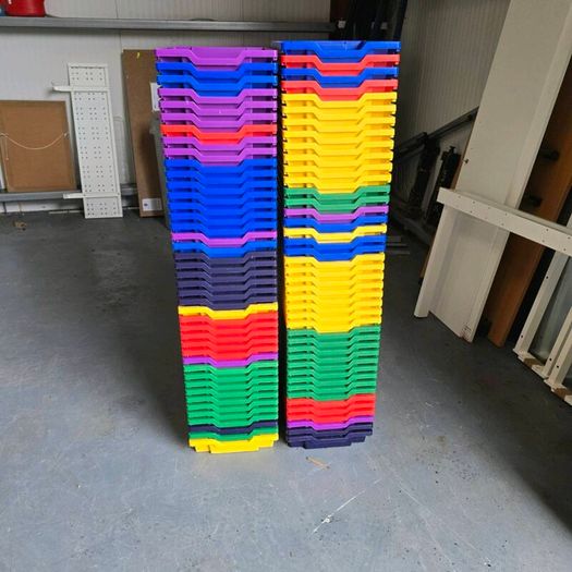 Gratnell trays x 81 (F1 size)