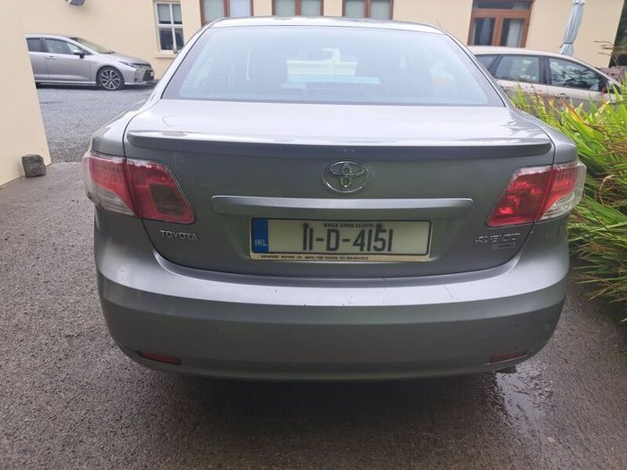 Toyota Avensis Terra 2011, 2 liter Diesel D4D