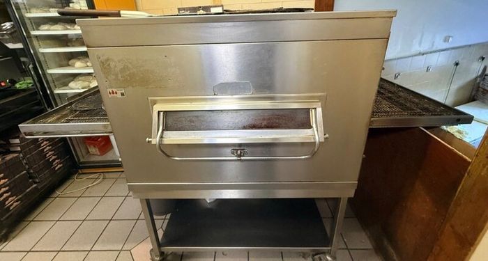 Middleby Marshall Pizza oven