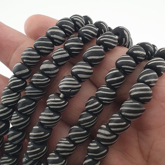 Vintage African Style White Stripe Black 8.2mm - 8.5mm Glass Beads Necklace Strand