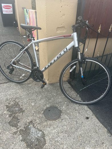 men's road bike