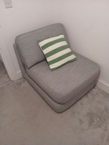 chair bed