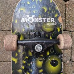 Monster skateboard