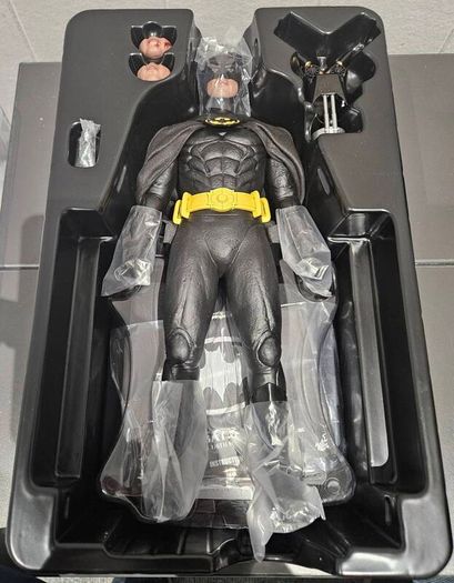 Hot Toys Batman (MMS692)