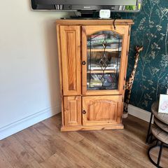 Tv/cd cabinet