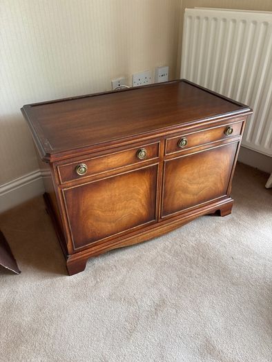 Mahogany Wooden TV Unit / Low Media Cabinet