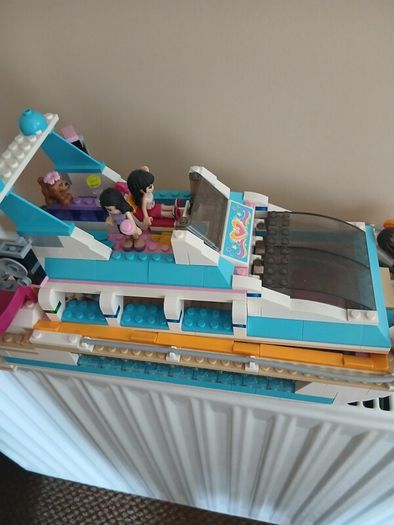 Lego Friends Dolphin Cruiser and Manual