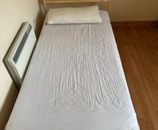 Single bed Frame with Mattress and Pillows