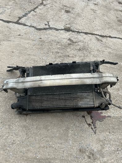 08-12 Audi A4 B8 Front Panel And Rad Pack 2.0 Diesel Manual