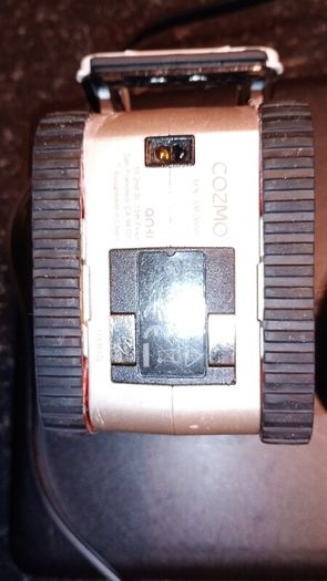 Original Cozmo working perfectly, charging dock included. Postage in Ireland OK.