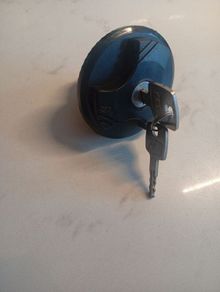 fuel tank lead