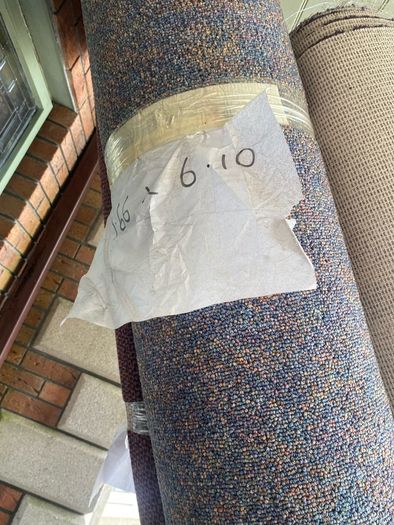 4Rolls of  carpet