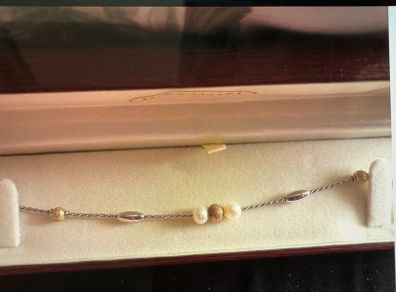 silver bracelet with pearls